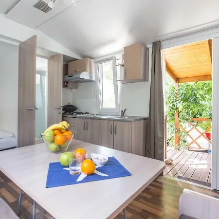 Prázdninový areál Krk Mobile Homes 4*