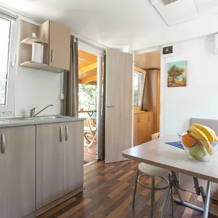 Krk Mobile Homes 클림노