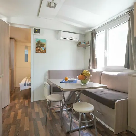 Prázdninový areál Krk Mobile Homes
