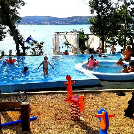 Krk Mobile Homes Village de vacances 4*