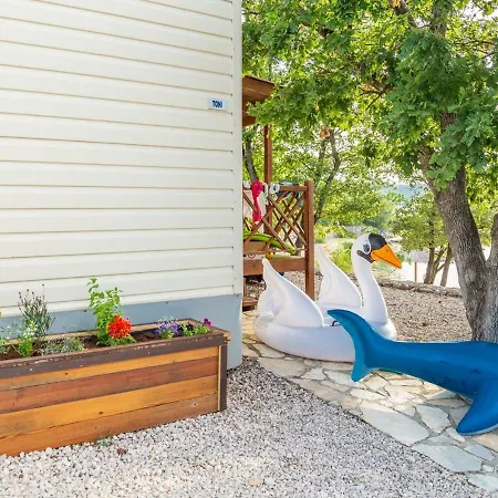 Kompleks wypoczynkowy Krk Mobile Homes Klimno