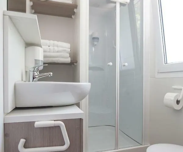 克尔克移动之家假日公园