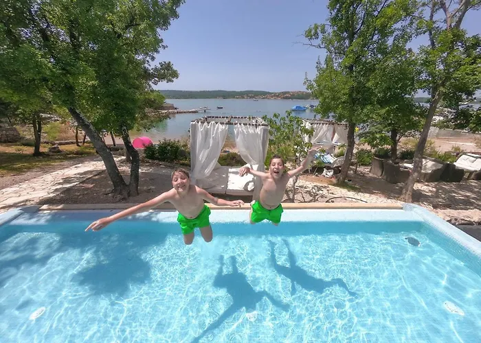 Vakantiepark Krk Mobile Homes Klimno